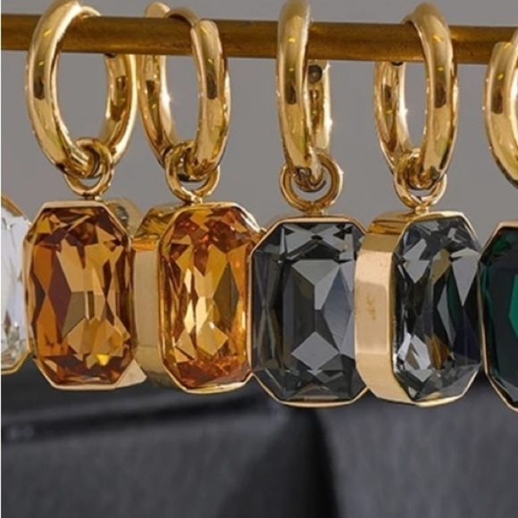 𝅺new 18k Gold Plated Huggie Geometric Dangle Hoop Earrings - Picture 4 of 15